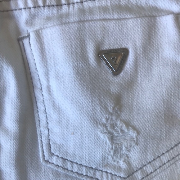 Vintage Y2K Guess White Denim Skirt - Picture 4 of 6